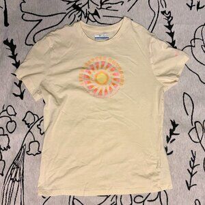 Columbia T-shirt